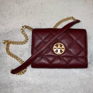 Tory Burch Chain Wallet Cross Body